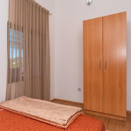 Apartman Sara Bar Zewnętrze zdjęcie