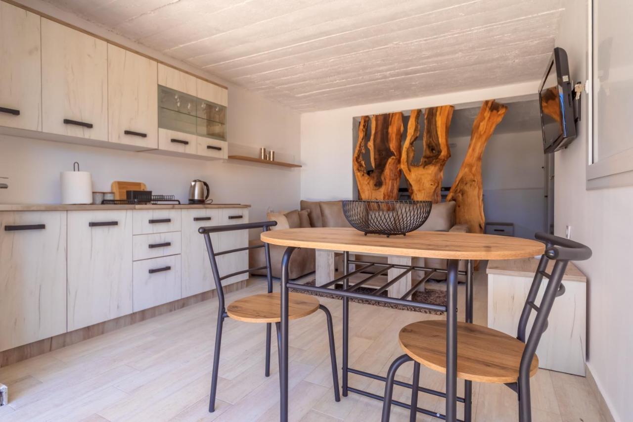 Apartman Sara Bar Zewnętrze zdjęcie
