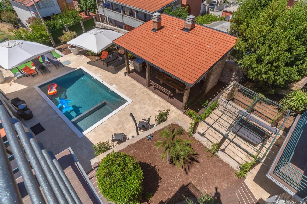 Apartman Sara Bar Zewnętrze zdjęcie