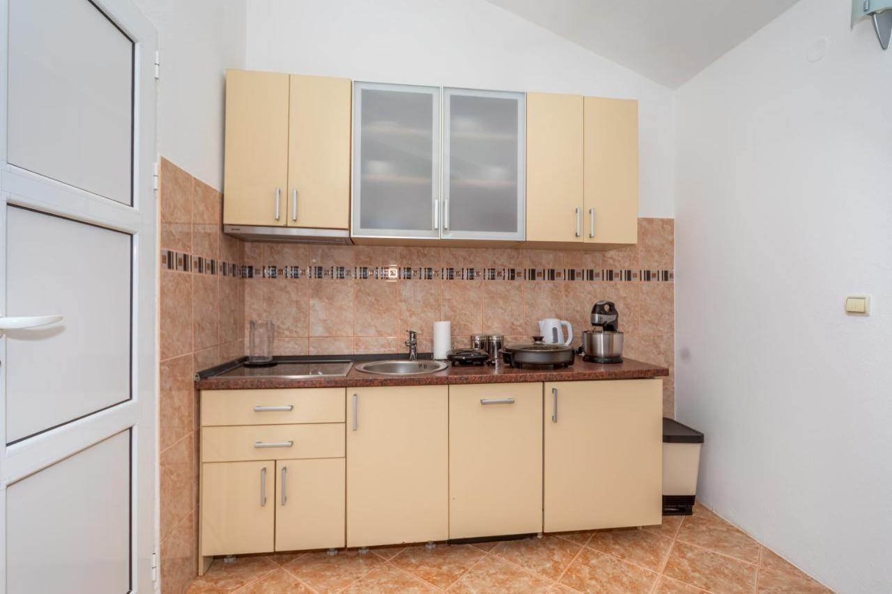 Apartman Sara Bar Zewnętrze zdjęcie