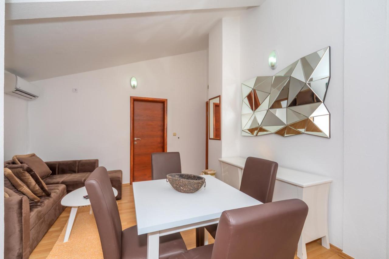 Apartman Sara Bar Zewnętrze zdjęcie